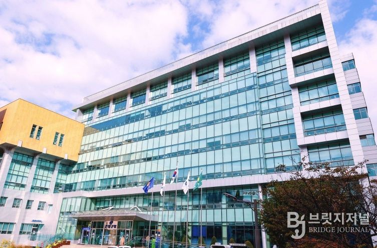 은평구청 청사 전경