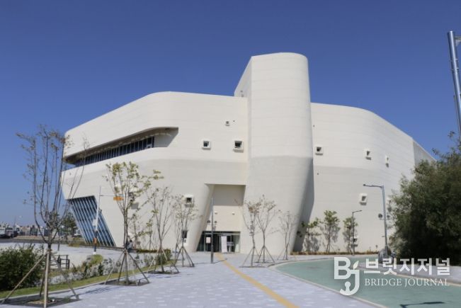 시흥오이도박물관 전경.