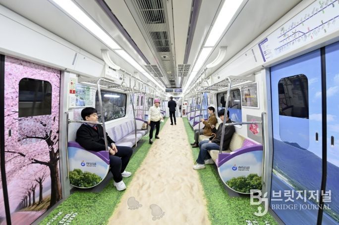 발밑엔 한강모랫길, 머리 위엔 벚꽃비… 일상을 파고든 하남의 봄 ‘눈길’