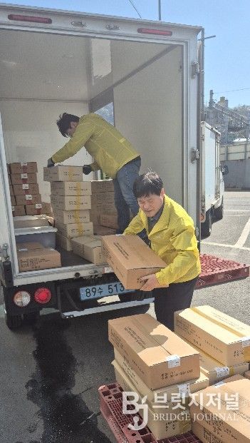 김천시시설관리공단 이사장, 종량제봉투 직접 배송하며 현장 대응