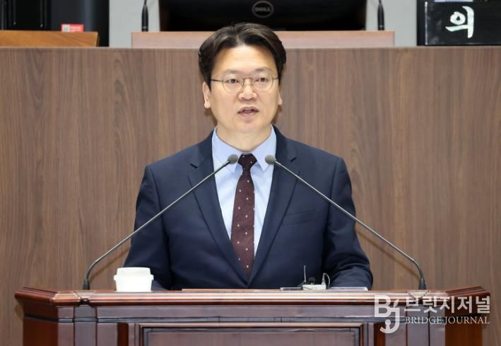 신한철 의원 “조례 3년째 미이행… 피해는 아이들 몫”