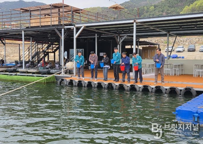 합천군, 합천호에 빙어 50만마리 방류