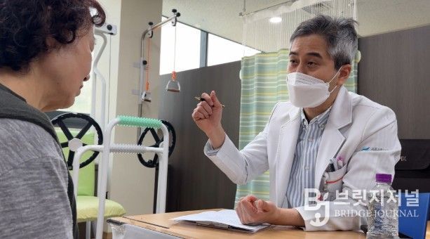 생생병원과 함께하는 촉탁의 진료 진행 모습